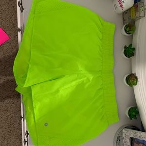 💕Neón Running Shorts✨